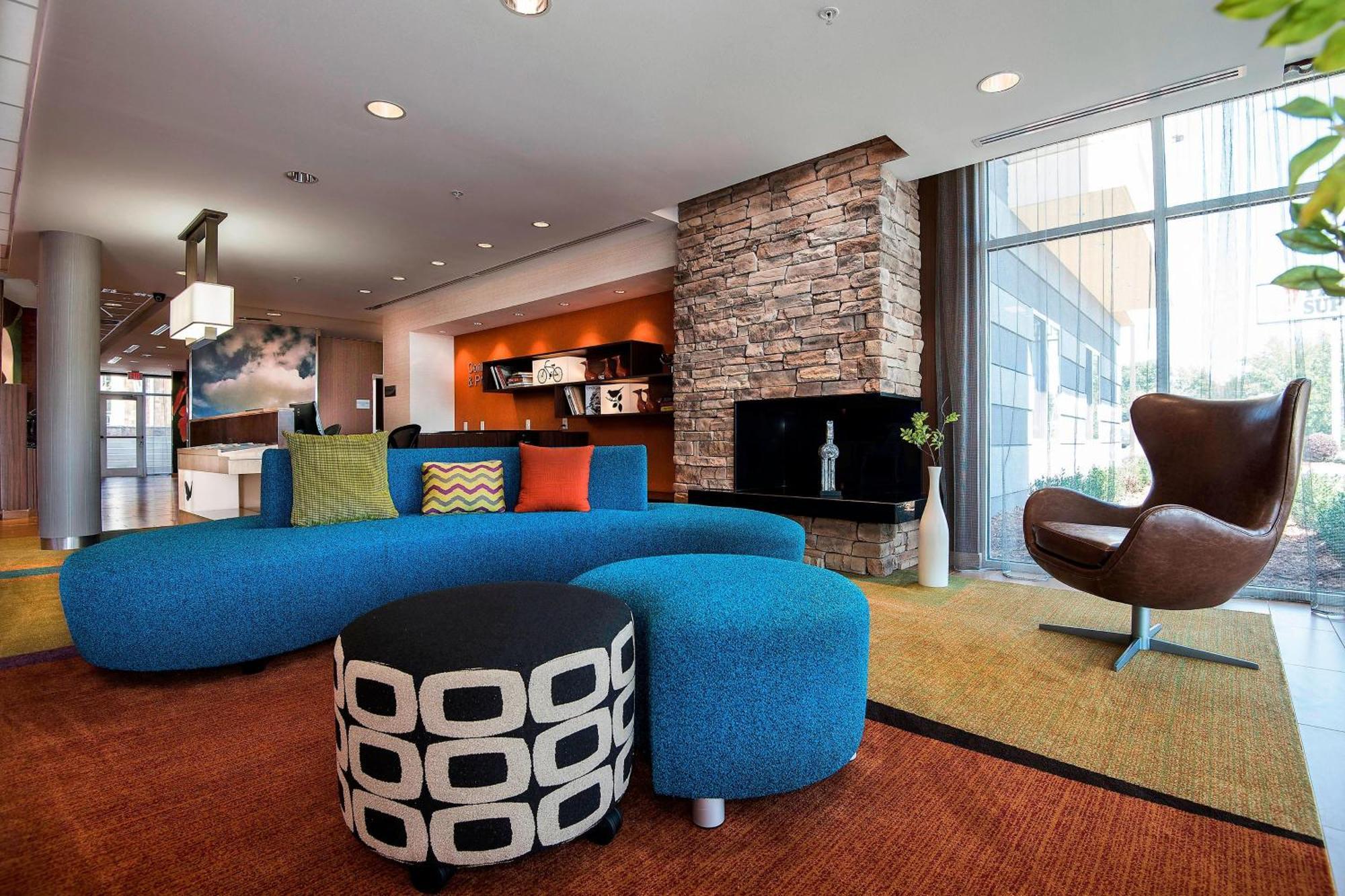 Fairfield & By Marriott Little Rock